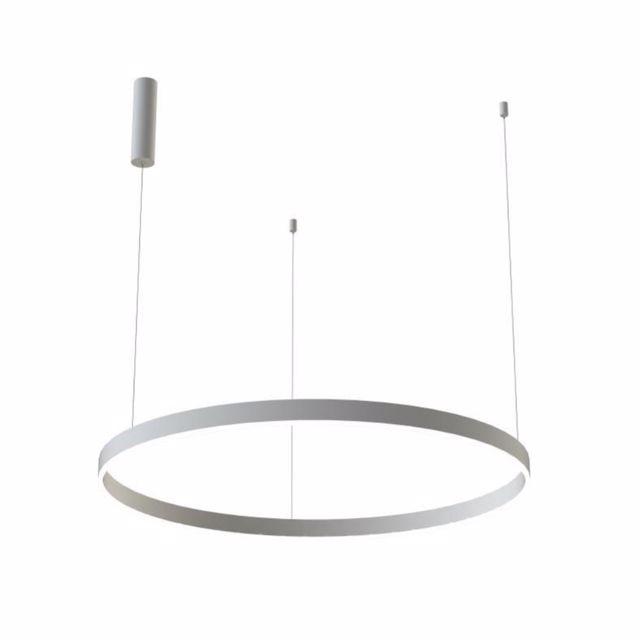 "תלוי דקורטיבי "פלוטו