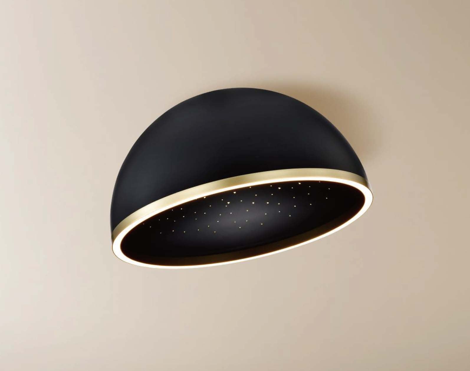 "צמוד תקרה "גלקסיה כעור