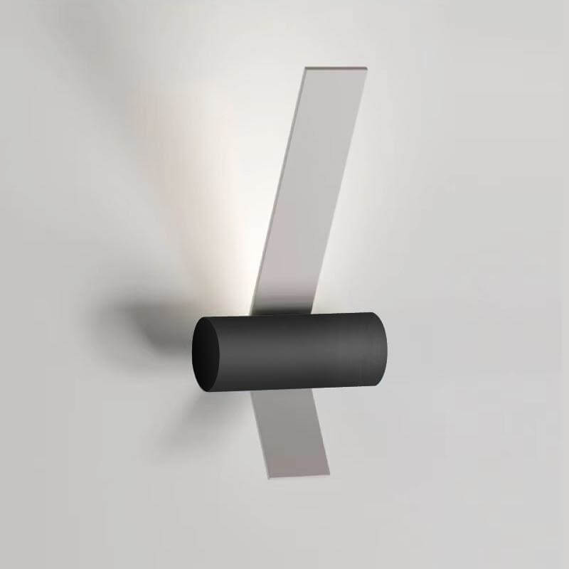 "צמוד קיר ״כנף